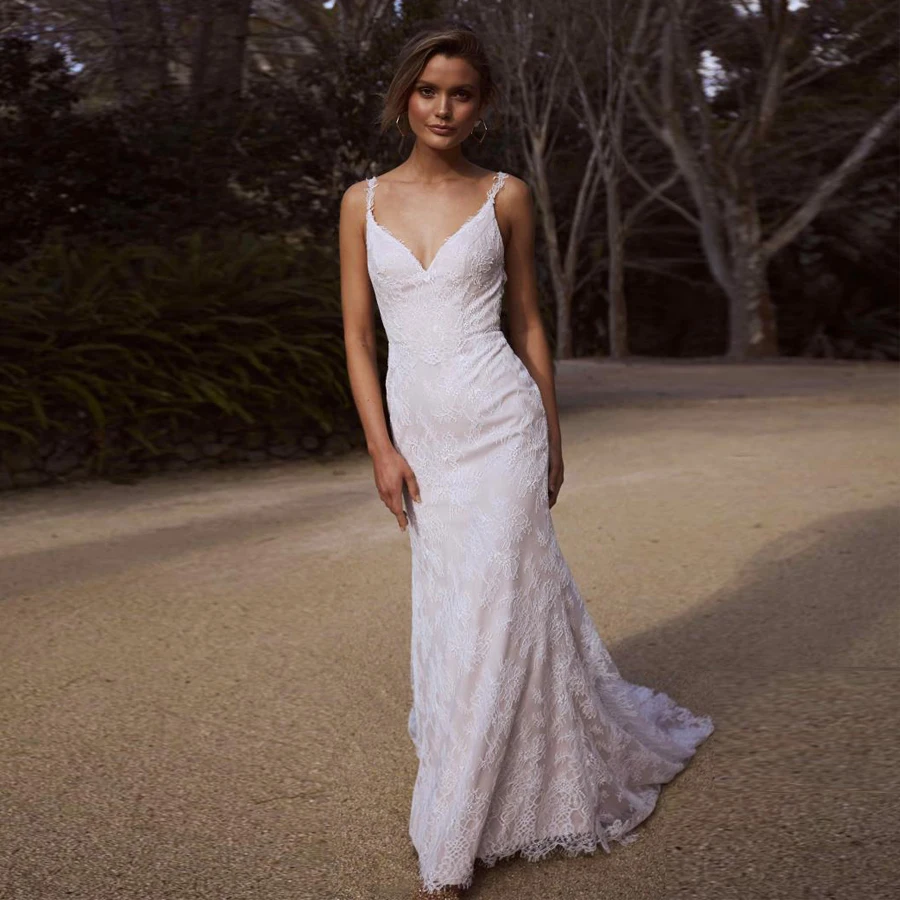 Spaghetti Straps With Detachable Butterfly Sleeves Champagne Lace Wedding Dress Sheath Open Back Long Bridal Dress
Spaghetti Straps With Detachable Butterfly Sleeves Champagne Lace Wedding Dress Sheath Open Back Long Bridal Dress