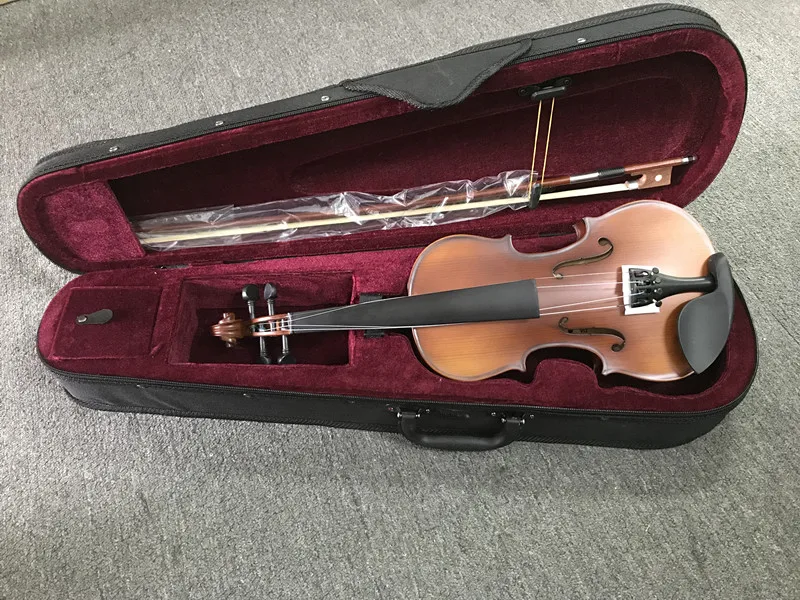 Factory price Solid Carved Spruce Top Flame Maple 1/2 student beginner Violin With Case and Bow
Factory price Solid Carved Spruce Top Flame Maple 1/2 student beginner Violin With Case and Bow