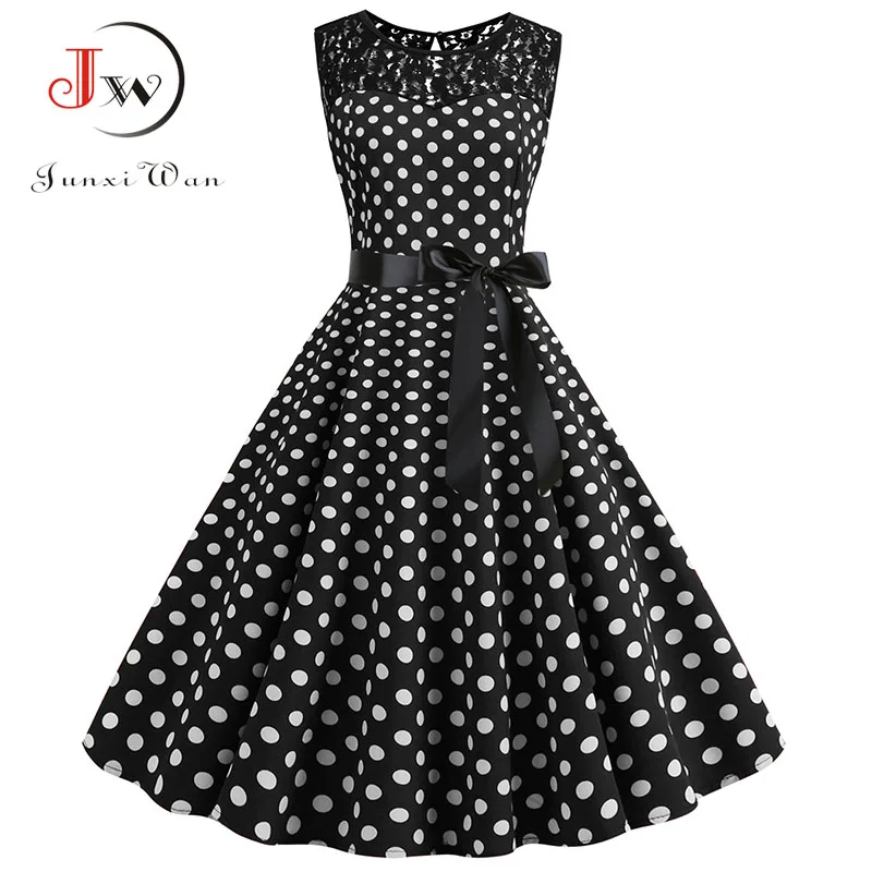 Women Summer Lace Vintage Dress Black Polka Dot Sexy O-neck Beach Dresses 2019 Fashion Casual Big Swing Party Robe Plus Size
Women Summer Lace Vintage Dress Black Polka Dot Sexy O-neck Beach Dresses 2019 Fashion Casual Big Swing Party Robe Plus Size