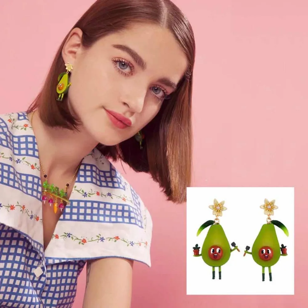 

Amybaby 2018 Spring Summer Womens Avocado little Bee Flower Enamel Glaze Womens No Piercing Clip Stud Earring For Party