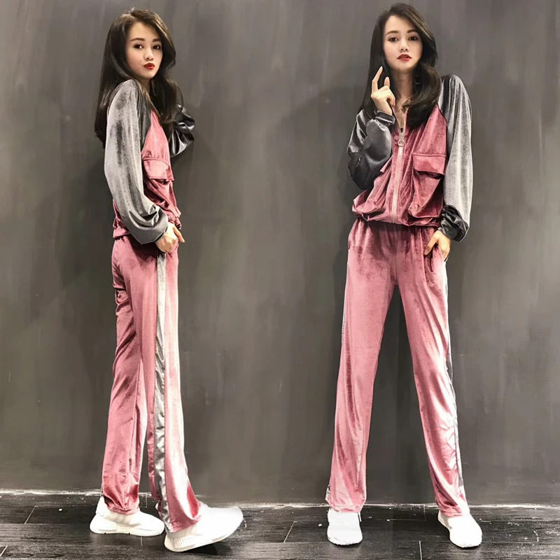 high quality Autumn Casual Women Velvet Sets Side Stripes Double Pocket Zipper Jacket and Elastic Wasit Long Pants Blue Suits
high quality Autumn Casual Women Velvet Sets Side Stripes Double Pocket Zipper Jacket and Elastic Wasit Long Pants Blue Suits