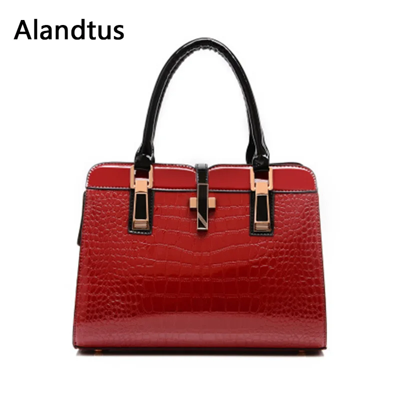 Alandtus PU Leather Women Handbag Luxury Snake Boston Bag High Quality Shoulder Messenger Crossbody Bag Mochila Mujer Sac A Main
Alandtus PU Leather Women Handbag Luxury Snake Boston Bag High Quality Shoulder Messenger Crossbody Bag Mochila Mujer Sac A Main