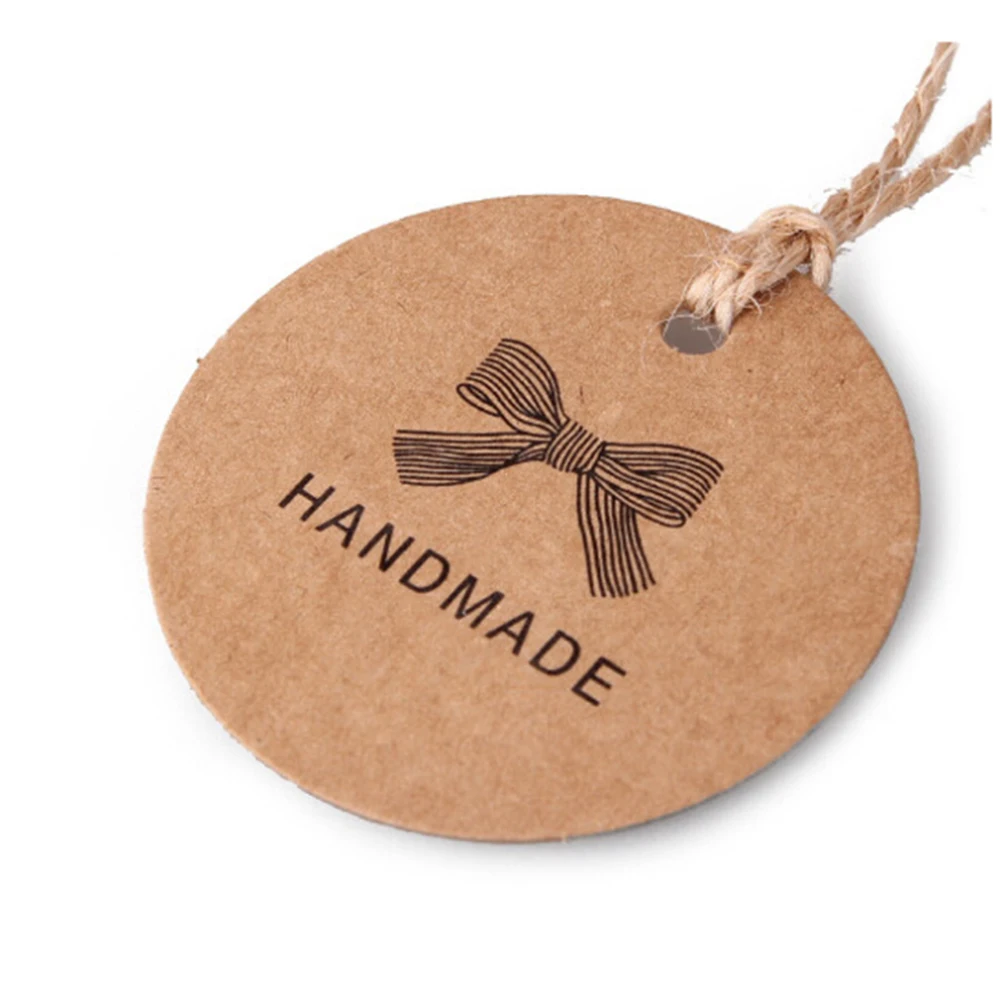 100Pcs/set Handmade Tag Kraft Price Tags For Clothing Hang DIY Gift Christmas Wedding Party Decor Supplies Round Paper Label
100Pcs/set Handmade Tag Kraft Price Tags For Clothing Hang DIY Gift Christmas Wedding Party Decor Supplies Round Paper Label