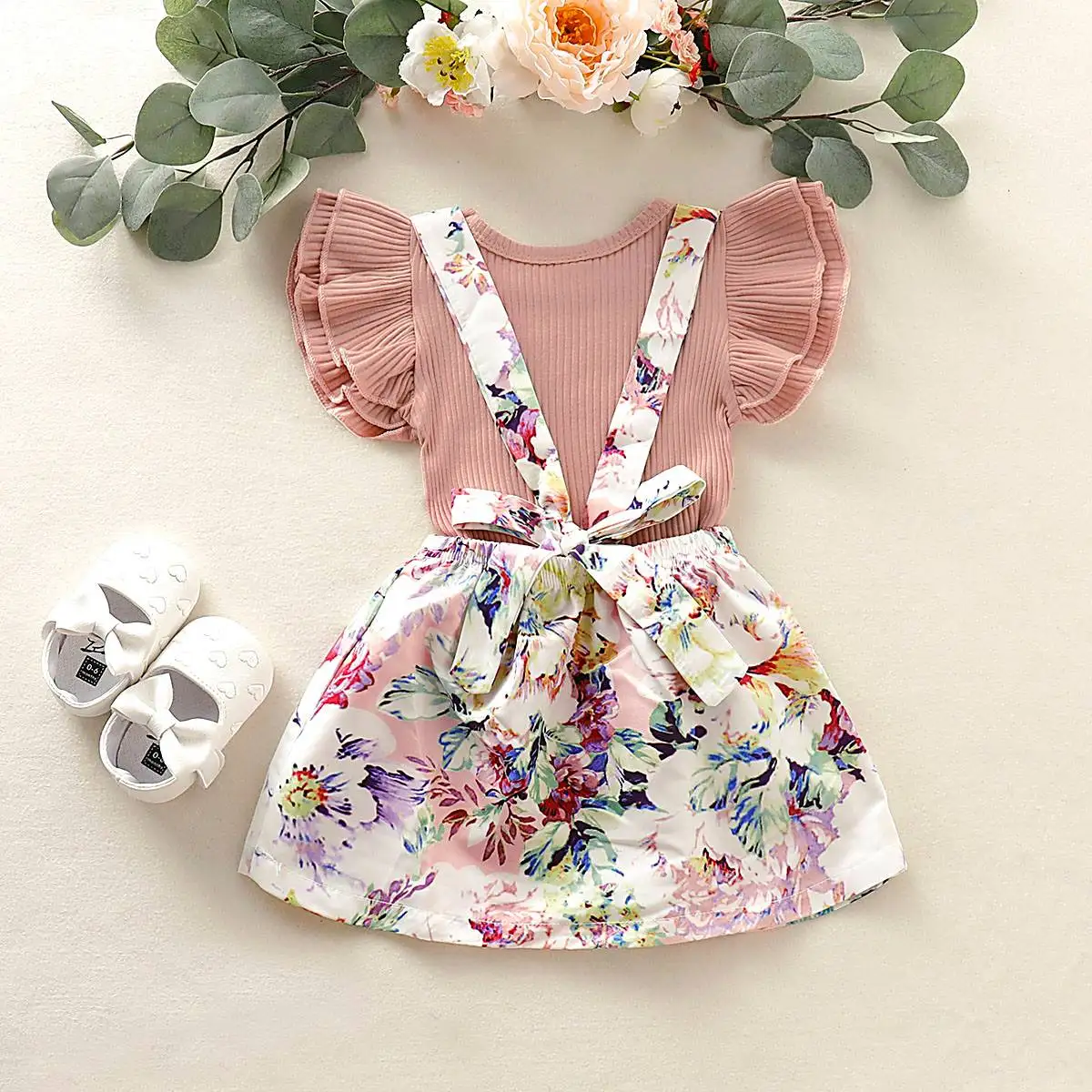 Cotton Dinosaur Printed Cute T-shirt Short Sleeve Hat-jacket and Strap skirt Baby Clothing Baby's Sets for Kid Girl
Cotton Dinosaur Printed Cute T-shirt Short Sleeve Hat-jacket and Strap skirt Baby Clothing Baby's Sets for Kid Girl