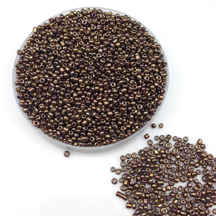 16g 1000pcs 2mm 12/0 Brown Metal Color Opaque Round Loose Spacer Beads Cezch Glass Seed Beads Handmade Jewelry DIY Garment Bead
16g 1000pcs 2mm 12/0 Brown Metal Color Opaque Round Loose Spacer Beads Cezch Glass Seed Beads Handmade Jewelry DIY Garment Bead