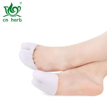 Cn Herb toe shoes sleeve with pin hole sleeve protective sleeve toe protection sleeve super soft toe toe wear thickening
Cn Herb toe shoes sleeve with pin hole sleeve protective sleeve toe protection sleeve super soft toe toe wear thickening