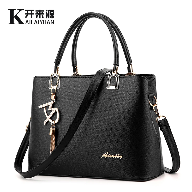 KLY 100% Genuine leather Women handbags 2019 New Fashion women bag slung shoulder bag Vintage Messenger bag Temperament type bag
KLY 100% Genuine leather Women handbags 2019 New Fashion women bag slung shoulder bag Vintage Messenger bag Temperament type bag