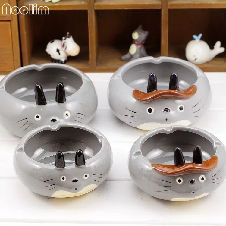 NOOLIM Lovely Cigar Ashtray Home Decor Cartoon Totoro Craft Gifts Ashtray Smoking Accessories for Smokers Office Decor 
NOOLIM Lovely Cigar Ashtray Home Decor Cartoon Totoro Craft Gifts Ashtray Smoking Accessories for Smokers Office Decor