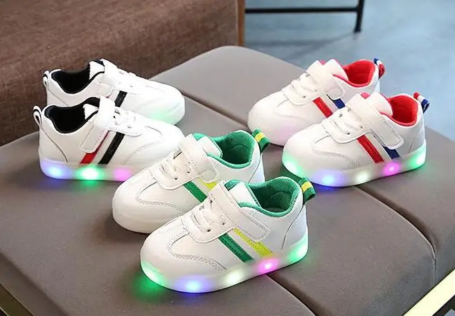 A 2018 Spring Baby Girls Boys Led Light Casual Shoes Infant Soft Bottom Stripe Sport Shoes Children Kids Outdoor Sneaker
A 2018 Spring Baby Girls Boys Led Light Casual Shoes Infant Soft Bottom Stripe Sport Shoes Children Kids Outdoor Sneaker