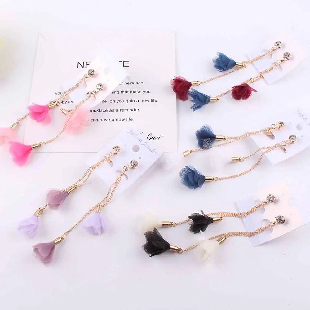 Long Flower Pendant Clip on Earrings Romantic Korean Without Piercing For Women Party Charm Zircon No Hole Ear Clip jewelry
Long Flower Pendant Clip on Earrings Romantic Korean Without Piercing For Women Party Charm Zircon No Hole Ear Clip jewelry
