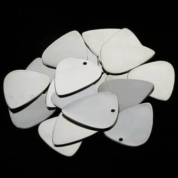 Smooth 0.4mm thickness and 0.8mm bright metal stainless steel guitar pick plectrum
Smooth 0.4mm thickness and 0.8mm bright metal stainless steel guitar pick plectrum