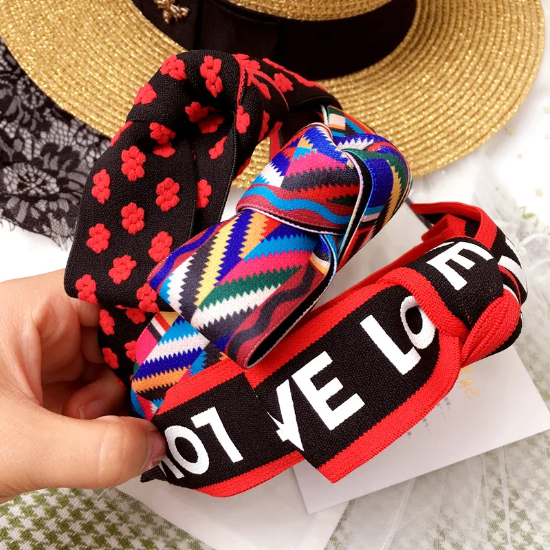 Print Colorful Middle Knotted Hairbands Bow Flower Love Headbands For Women High Qualtiy Hair Accessories For Girls
Print Colorful Middle Knotted Hairbands Bow Flower Love Headbands For Women High Qualtiy Hair Accessories For Girls