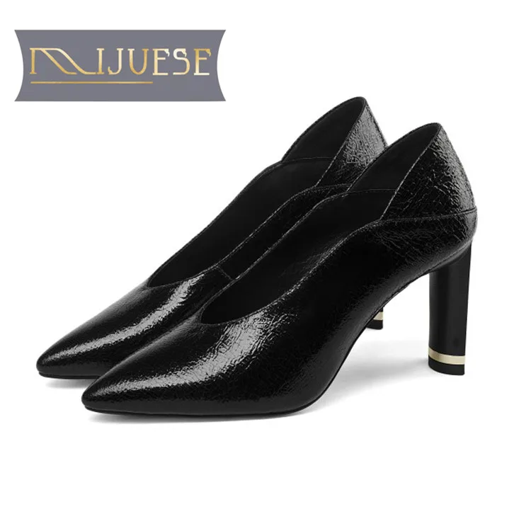 MLJUESE 2018 women pumps autumn spring cow leather pointed toe black color slip on high heels lady shoes party dress wedding
MLJUESE 2018 women pumps autumn spring cow leather pointed toe black color slip on high heels lady shoes party dress wedding