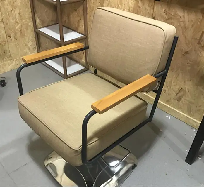 Simple wind hair chair hair cutting chair hair salon special hair chair can lift and cut hair chair beauty hairdressing beauty.
Simple wind hair chair hair cutting chair hair salon special hair chair can lift and cut hair chair beauty hairdressing beauty.