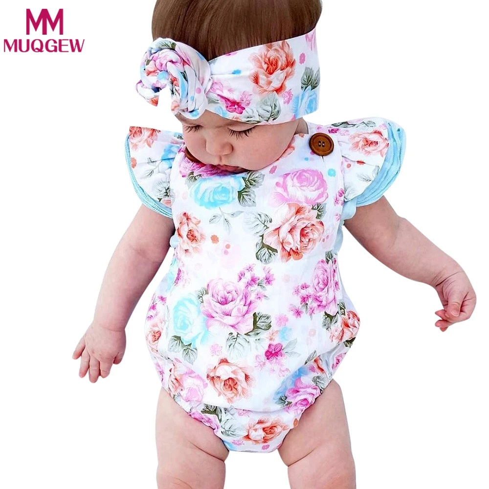newborn baby boutique vintage floral romper jumpsuit Girl Bloomer Ruffle Romper Kids clothes matched headband
newborn baby boutique vintage floral romper jumpsuit Girl Bloomer Ruffle Romper Kids clothes matched headband