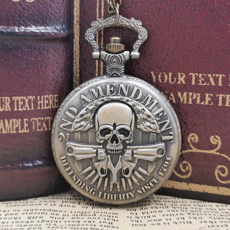 Retro Death Note Theme Pocket Watches with Necklace Chain Cool Skull Fob Watch Cosplay Gifts for Boys Children Kids
Retro Death Note Theme Pocket Watches with Necklace Chain Cool Skull Fob Watch Cosplay Gifts for Boys Children Kids