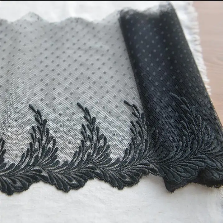 2017 New Arrival Black Spot Lace Fabric 1 Meter Embroidered Net Lace Trims for Curtain Sofa Garment Decoration 19cm Width
2017 New Arrival Black Spot Lace Fabric 1 Meter Embroidered Net Lace Trims for Curtain Sofa Garment Decoration 19cm Width