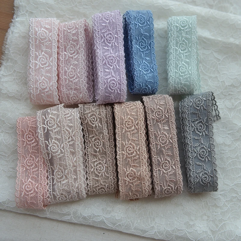 #636 Polyester Embroidered mesh lace ribbon 3yards/lot Lace Fabric craft Embroide Hight quality Net Lace Trim
#636 Polyester Embroidered mesh lace ribbon 3yards/lot Lace Fabric craft Embroide Hight quality Net Lace Trim
