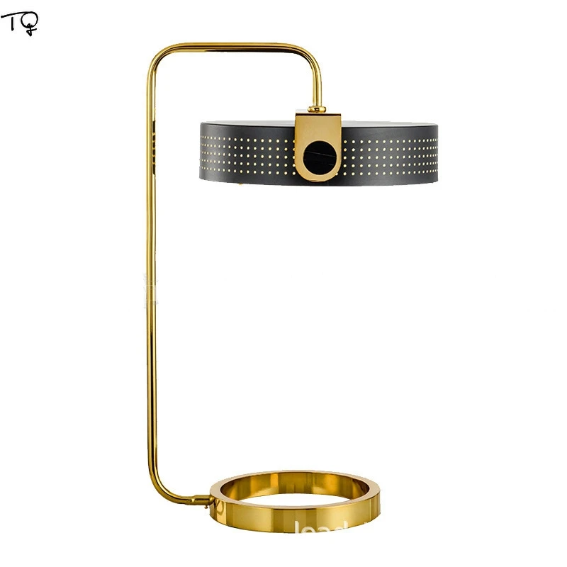 Nordic Post-modern Gold Black Metal Desk Lamp Industrial Living Room Dining Room Bedside Bedroom Simple Creative Led Table Lamps
Nordic Post-modern Gold Black Metal Desk Lamp Industrial Living Room Dining Room Bedside Bedroom Simple Creative Led Table Lamps