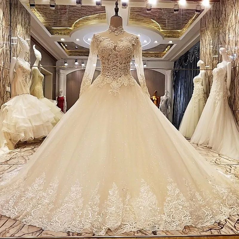 Luxury Sexy Long Sleeves Tulle Wedding Dress Train White Bridal Wedding Gowns New Style 2018 Wedding dresses
Luxury Sexy Long Sleeves Tulle Wedding Dress Train White Bridal Wedding Gowns New Style 2018 Wedding dresses