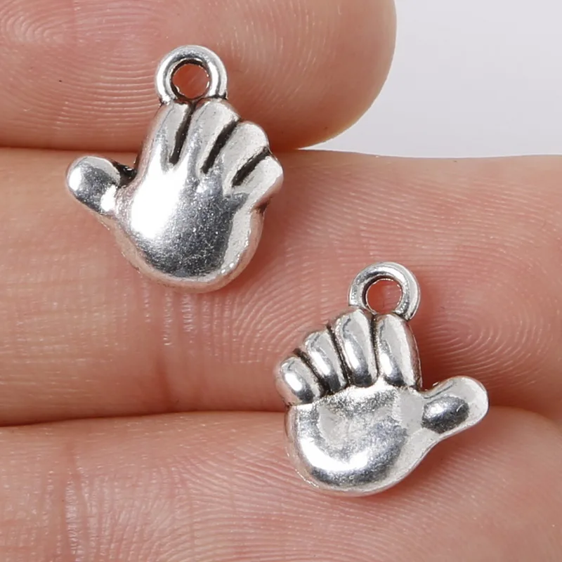 Hot Selling 7pcs 11x13mm Zinc Alloy Antique Silver Hand Shape DIY Charms Pendants For Jewelry Making,European Bracelet Necklace
Hot Selling 7pcs 11x13mm Zinc Alloy Antique Silver Hand Shape DIY Charms Pendants For Jewelry Making,European Bracelet Necklace