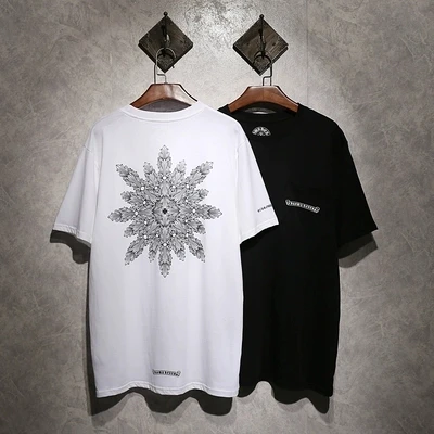 2019 new spring summer Kro men women snowflake round neck short-sleeved T-shirt letters set cross print cotton shirt T-shirt
2019 new spring summer Kro men women snowflake round neck short-sleeved T-shirt letters set cross print cotton shirt T-shirt