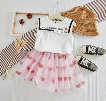 New 2019 Baby Girls Summer Fashion Sets, letter Top + Love Pattern Mesh Skirts 5 sets/lot, Wholesale Free Shipping
New 2019 Baby Girls Summer Fashion Sets, letter Top + Love Pattern Mesh Skirts 5 sets/lot, Wholesale Free Shipping