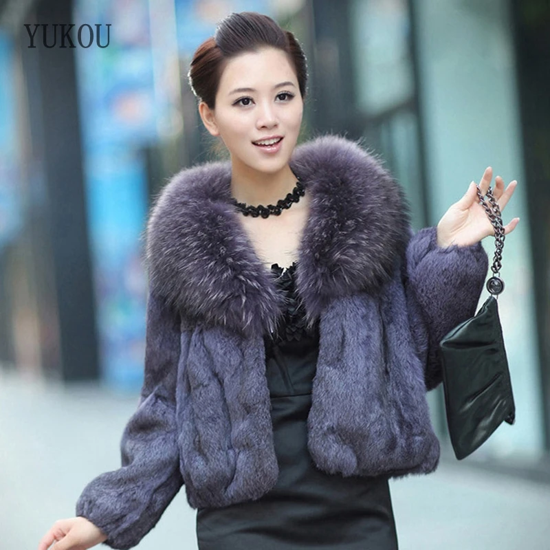 Natural Rex Rabbit Fur Winter Woman Coats 2019 Fashion Genuine Fur Coats Women Racoon Fur Collar Coat Warm
Natural Rex Rabbit Fur Winter Woman Coats 2019 Fashion Genuine Fur Coats Women Racoon Fur Collar Coat Warm