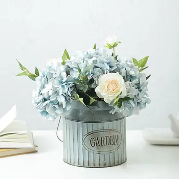 Vintage Rural Style Iron Handle Flower Garden Shabby Vase Pot Succulent Plants Bucket Planter Decor Flower Pot
Vintage Rural Style Iron Handle Flower Garden Shabby Vase Pot Succulent Plants Bucket Planter Decor Flower Pot