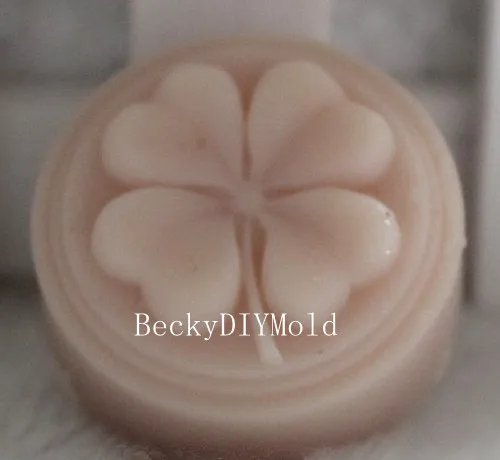 wholesale!!!1pcs Small Four Leaves (zx1711) Silicone Handmade Soap Mold Crafts DIY Mold
wholesale!!!1pcs Small Four Leaves (zx1711) Silicone Handmade Soap Mold Crafts DIY Mold