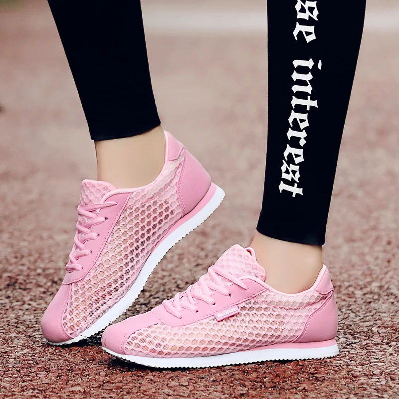 Tenis Feminino 2018 Hot Sale Women Light Soft Sport Shoes Women Tennis Shoes Female Stability Athletic Sneakers Trainers Cheap
Tenis Feminino 2018 Hot Sale Women Light Soft Sport Shoes Women Tennis Shoes Female Stability Athletic Sneakers Trainers Cheap