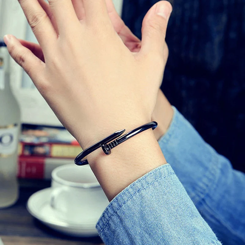 BGG Nail Cuff Bangles Copper Bangles Women Gold Pulsera Jewelry Stainless Steel Screw Bracelet Bangles Pulseiras Feminino
BGG Nail Cuff Bangles Copper Bangles Women Gold Pulsera Jewelry Stainless Steel Screw Bracelet Bangles Pulseiras Feminino