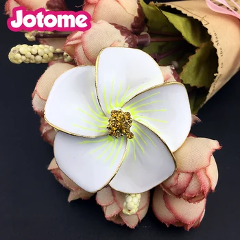 50/100pcs/lot Wholesale gold tone 50mm Custom White Flower Rhinestone Enamel Hawaiian Plumeria Brooch Pin women/girl gift
50/100pcs/lot Wholesale gold tone 50mm Custom White Flower Rhinestone Enamel Hawaiian Plumeria Brooch Pin women/girl gift