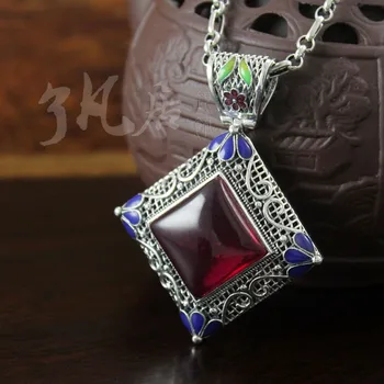48*63MM famous brand lock shape 925 Sterling Silver Pendant Natural semi-precious stones red corundum necklace with chai
48*63MM famous brand lock shape 925 Sterling Silver Pendant Natural semi-precious stones red corundum necklace with chai