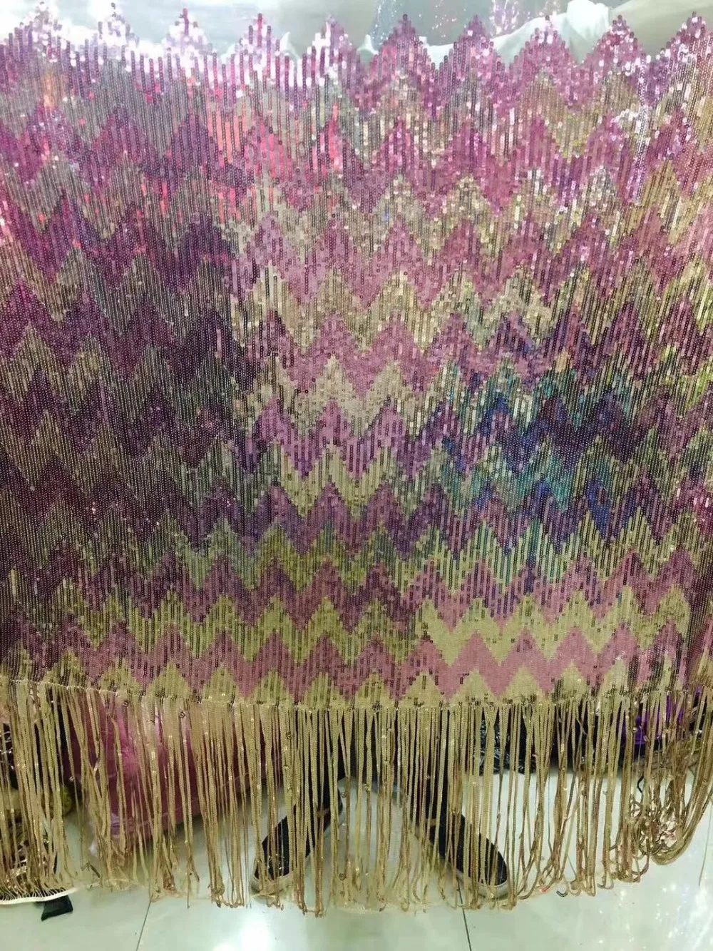 Hot Sale Nigerian sequins Laces Fabrics 2019 High Quality Tulle African tulle Lace Fabric African
Hot Sale Nigerian sequins Laces Fabrics 2019 High Quality Tulle African tulle Lace Fabric African