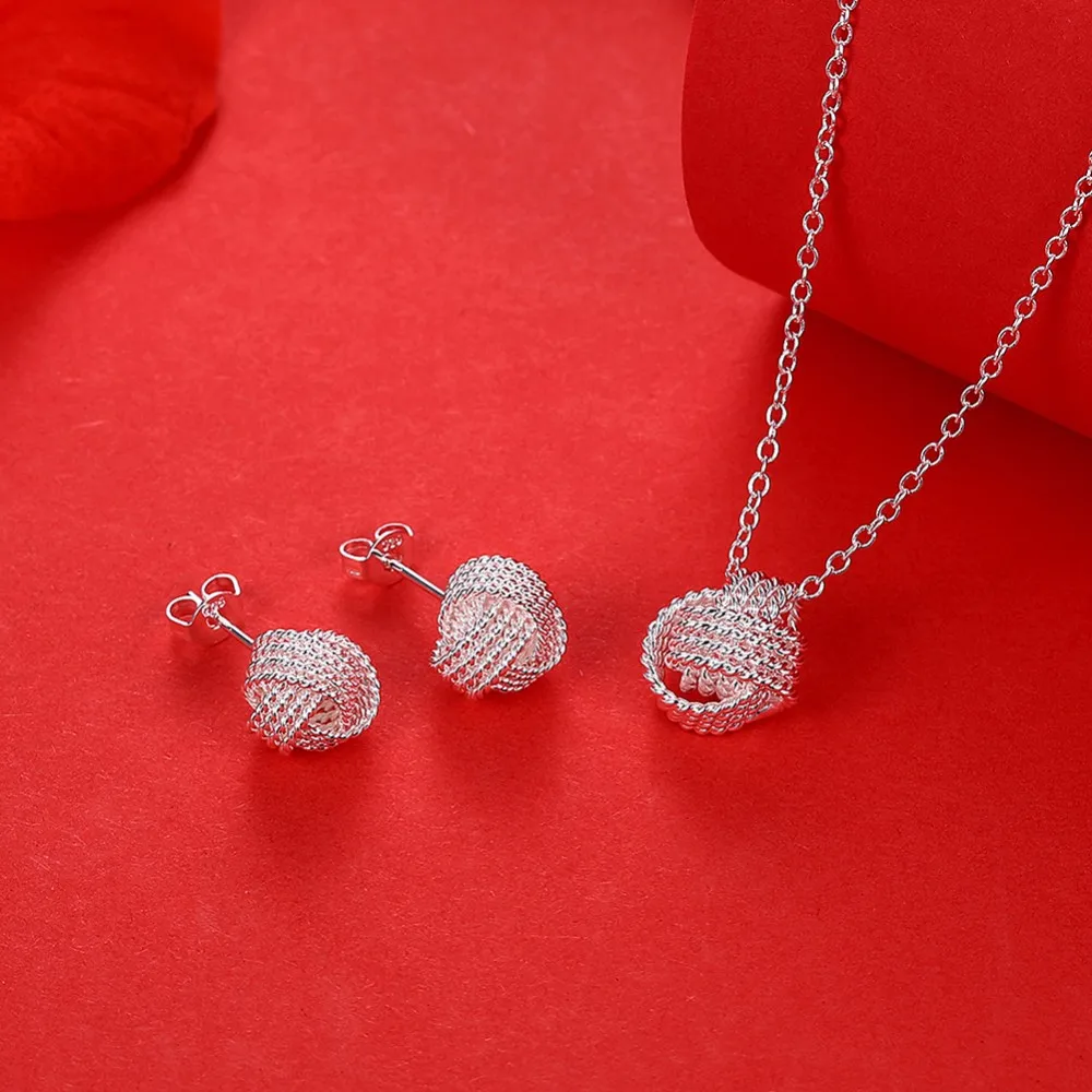 Hot Sales Wholesale Jewelry 925 stamp 925 SilverRoses Ball Necklaces & Earrings St. Valentine's Day Gifts luxury
Hot Sales Wholesale Jewelry 925 stamp 925 SilverRoses Ball Necklaces & Earrings St. Valentine's Day Gifts luxury