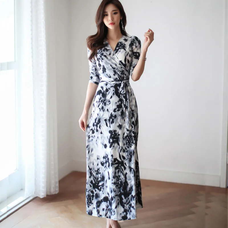 2019 Women Summer Boho Maxi Long Dress Evening Party Beach Dresses Sundress Casual Floral Printed A-line Dresses vestidos
2019 Women Summer Boho Maxi Long Dress Evening Party Beach Dresses Sundress Casual Floral Printed A-line Dresses vestidos