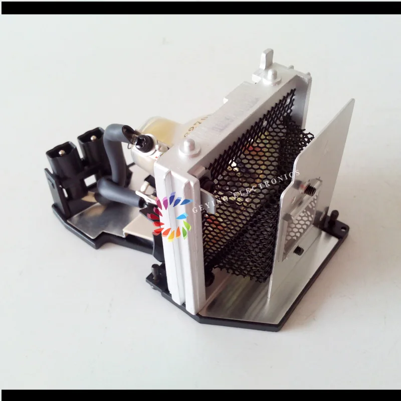 Original Projector lamp TLPLW3A for TDP-T90A TDP-T90AU TDP-T91A TDP-T91AU TDP-TW90AU
Original Projector lamp TLPLW3A for TDP-T90A TDP-T90AU TDP-T91A TDP-T91AU TDP-TW90AU