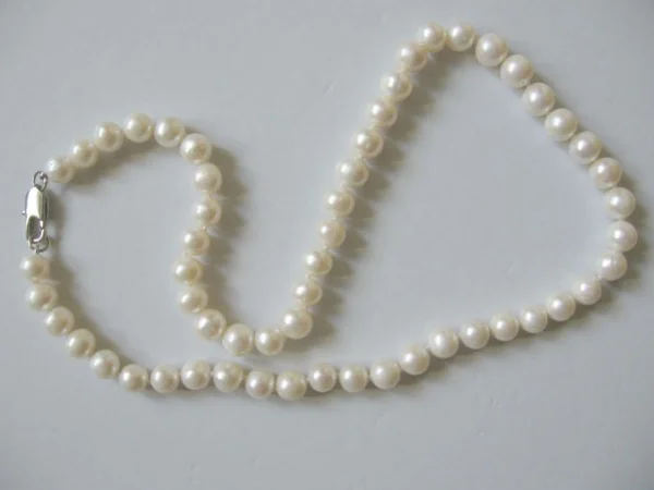 Sparkly Women Jewelry Charming Office White Freshwater Pearl Necklace for lady
Sparkly Women Jewelry Charming Office White Freshwater Pearl Necklace for lady