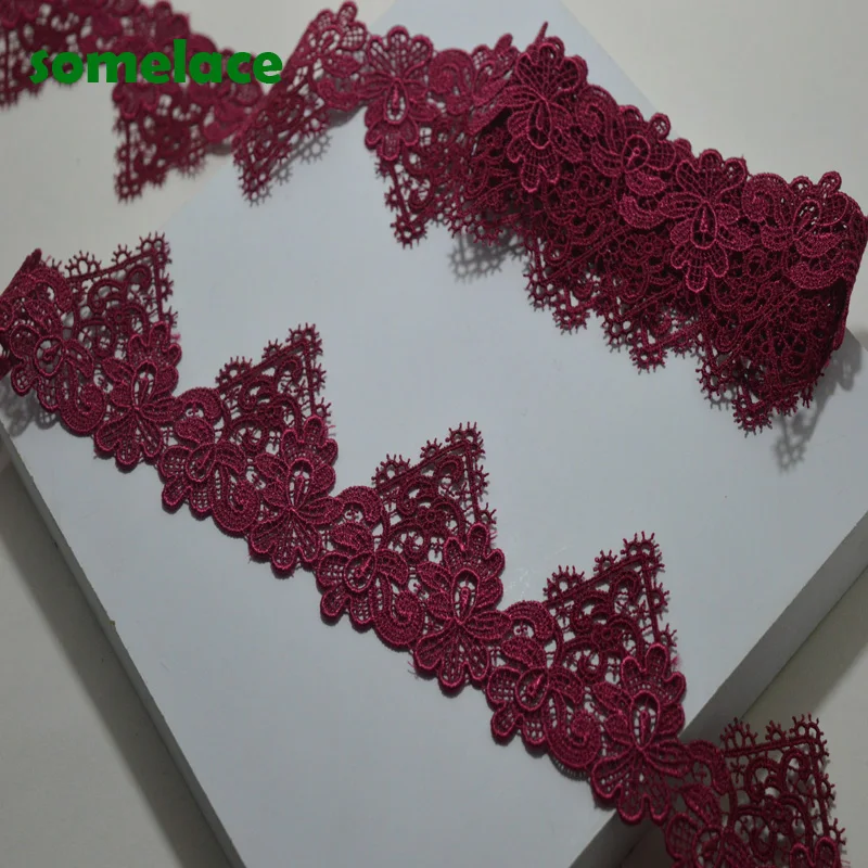 (2~5yds/lot) wine red wavy edge hollow floral Venise Lace Trim with Design for Wedding Bridal,Garment Decoration19031301
(2~5yds/lot) wine red wavy edge hollow floral Venise Lace Trim with Design for Wedding Bridal,Garment Decoration19031301