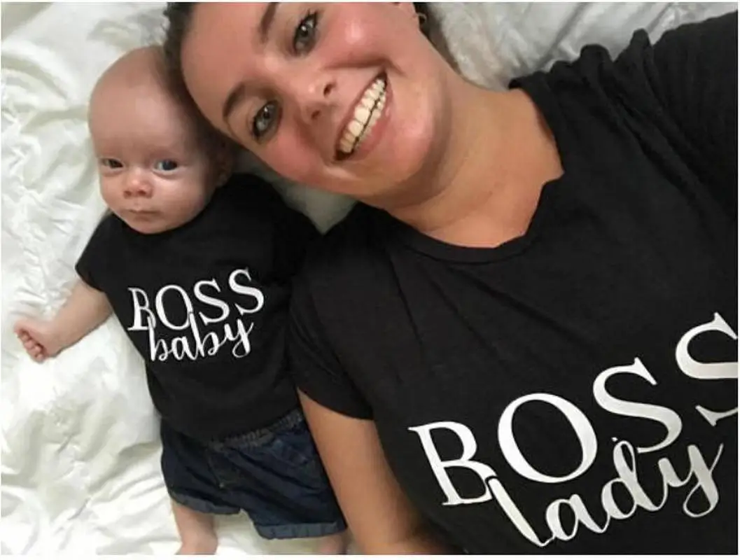 Family Look 1PCS Summer Family Matching Clothes Tshirt Women Son Daughter Mum T-Shirt Tops Baby Girl Boys Casual T Shirt Outfits
Family Look 1PCS Summer Family Matching Clothes Tshirt Women Son Daughter Mum T-Shirt Tops Baby Girl Boys Casual T Shirt Outfits