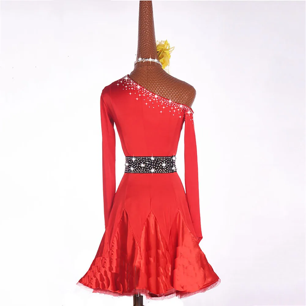 Original Latin Dancing Dresses For Ladies Red Color Standard Stage Suit Beauty Women Ballroom Competitive Feminine Garments
Original Latin Dancing Dresses For Ladies Red Color Standard Stage Suit Beauty Women Ballroom Competitive Feminine Garments