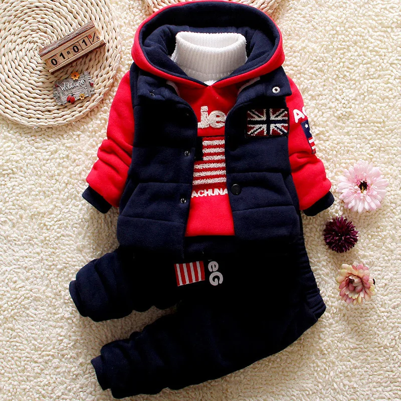 Children's winter suit cotton baby plus velvet thick hoodies + vest + pants three-piece baby leisure suit
Children's winter suit cotton baby plus velvet thick hoodies + vest + pants three-piece baby leisure suit