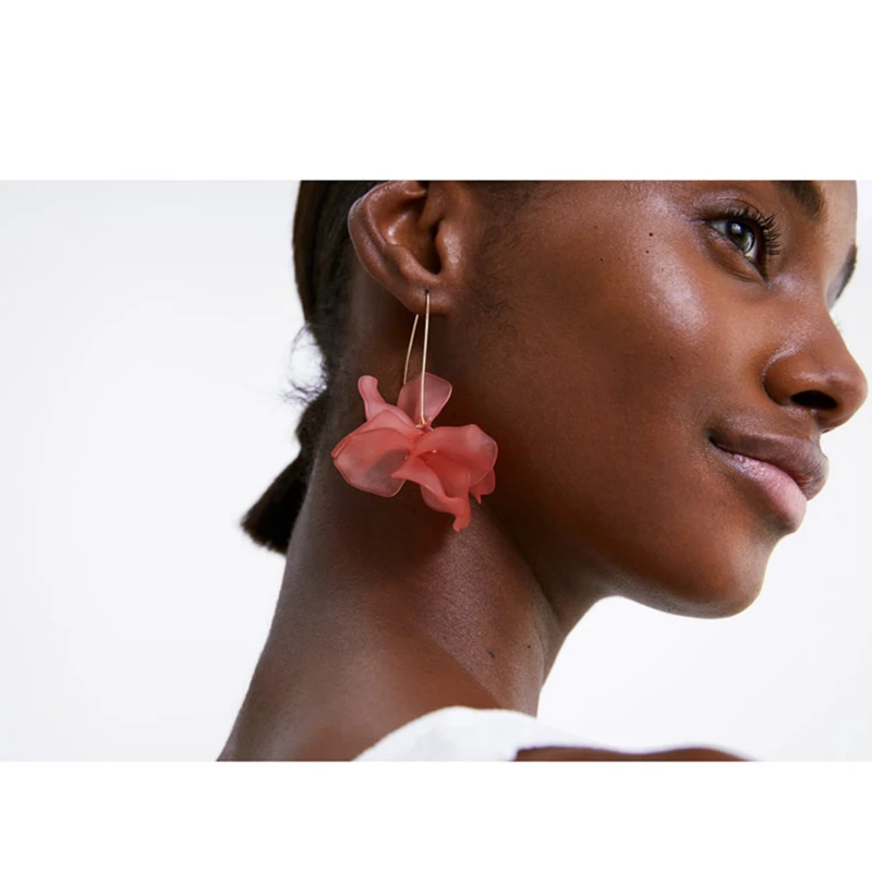 AOTEMAN Bohemia acrylic flower dangle earrings for women fashion ethnic Drop earrings wedding Jewelry accessories za earrinngs
AOTEMAN Bohemia acrylic flower dangle earrings for women fashion ethnic Drop earrings wedding Jewelry accessories za earrinngs