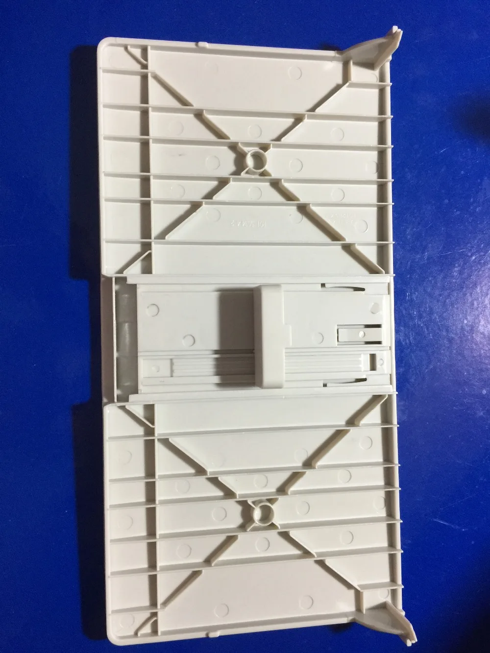 white new OEM for HP Laserjet 1020 1018 Compatible RM1-2079 RC1-5634 RC1-2115 Paper Input Tray / Door with Extension
white new OEM for HP Laserjet 1020 1018 Compatible RM1-2079 RC1-5634 RC1-2115 Paper Input Tray / Door with Extension