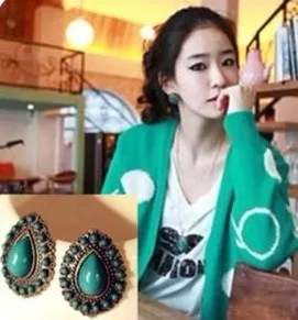 Atmospheric water droplets green retro black imitation jewelry wholesale Rhinestones earrings Ms. free shipping
Atmospheric water droplets green retro black imitation jewelry wholesale Rhinestones earrings Ms. free shipping