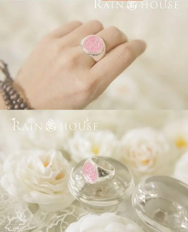 Revolutionary Girl Utena Utena Tenjo GEM Cosplay ring accessories JAPAN Anime Shojo Kakumei Utena Cos Daily Prop
Revolutionary Girl Utena Utena Tenjo GEM Cosplay ring accessories JAPAN Anime Shojo Kakumei Utena Cos Daily Prop