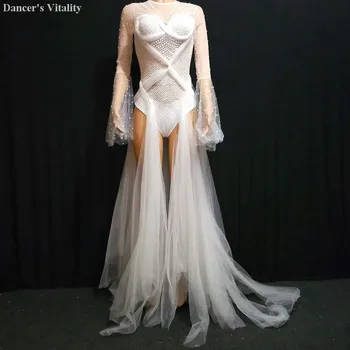 DS White Rhinestones Pearl Dress DS Costume Female Singer Stage Wear Mesh Skirt DJ Dance WEAR Party Stretch Jumpsuit Outfit 2019
DS White Rhinestones Pearl Dress DS Costume Female Singer Stage Wear Mesh Skirt DJ Dance WEAR Party Stretch Jumpsuit Outfit 2019