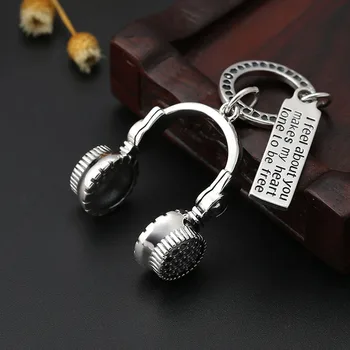 S925 Sterling Silver Personality Sweater Chain Necklace Pendant Creative Letter Card Headset Jewelry For Men And Women Pendant
S925 Sterling Silver Personality Sweater Chain Necklace Pendant Creative Letter Card Headset Jewelry For Men And Women Pendant
