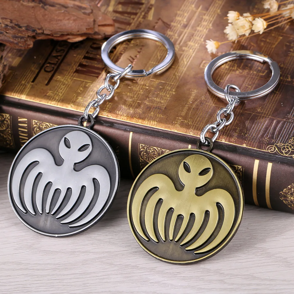 007 James Bond Spectre Logo Keychain Metal Key Rings For Gift Chaveiro Alien Pattern Pendant Key chain Cars Key Jewelry for Fan
007 James Bond Spectre Logo Keychain Metal Key Rings For Gift Chaveiro Alien Pattern Pendant Key chain Cars Key Jewelry for Fan